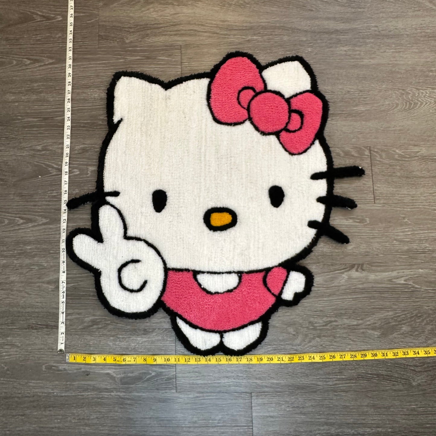 Hello Kitty Peace rug