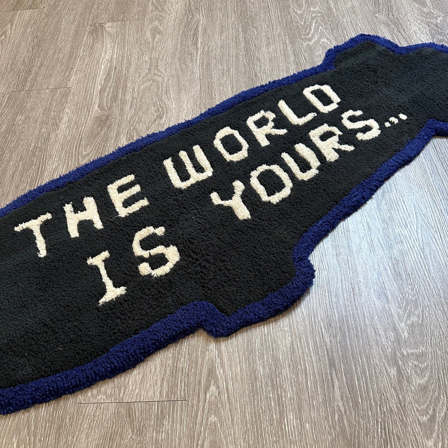 “The world is yours” blimp