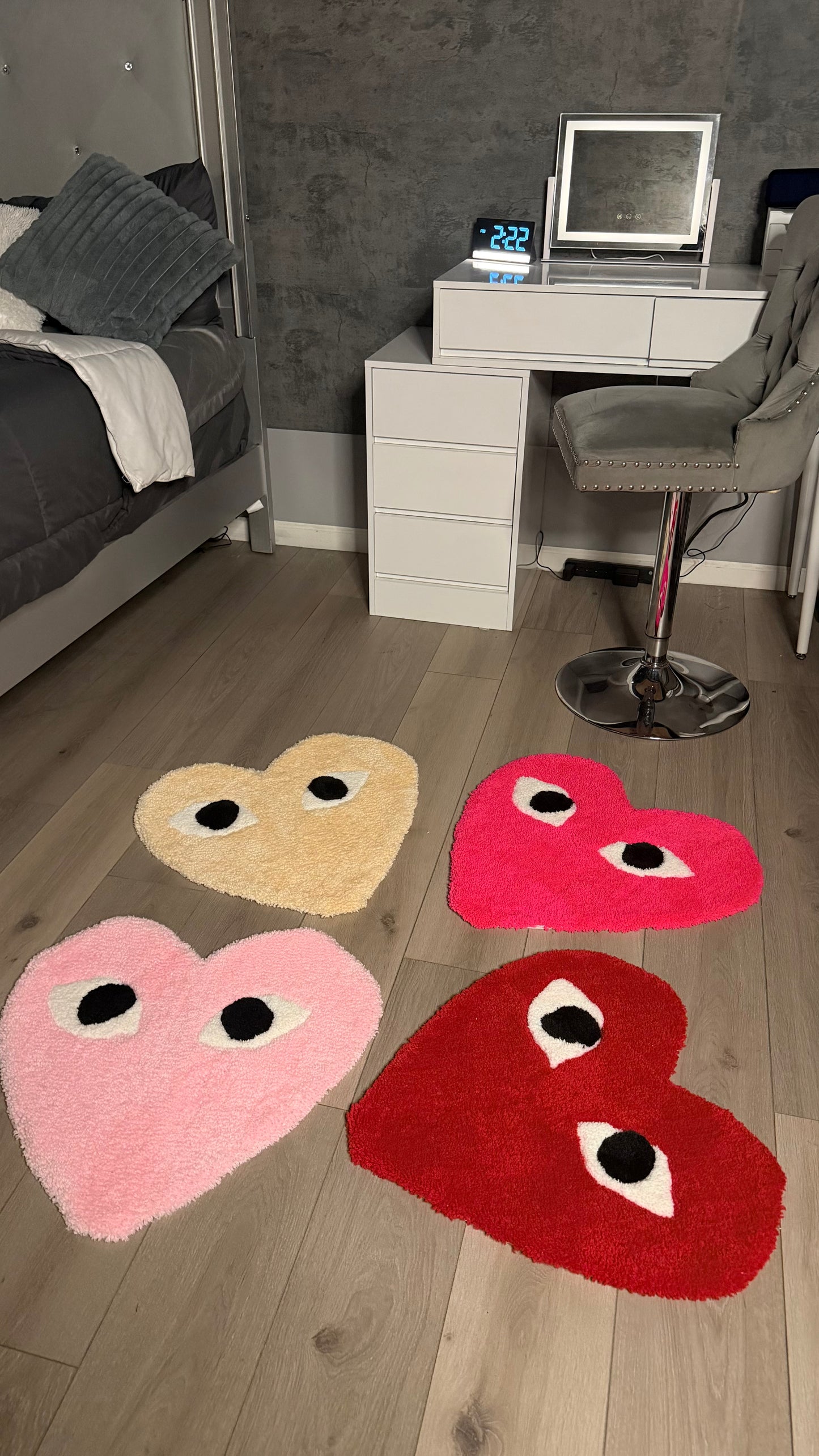 CDG heart rug