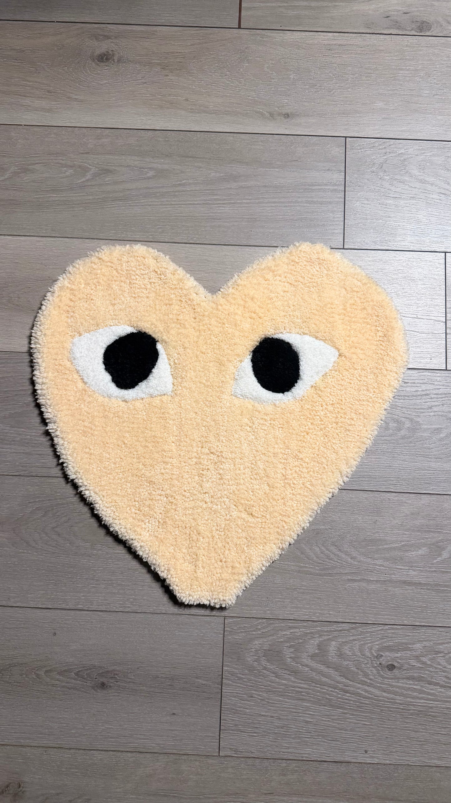 CDG heart rug